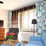 דירה Haus-utlande-whg-11